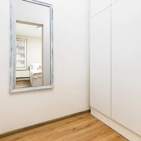 Apartament 1bd Flat In - 25 Min Walk From The Centre By Flat Mаnаger *