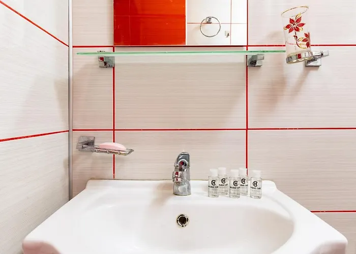 Daire 1bd Flat In - 25 Min Walk From The Centre By Flat Mаnаger *