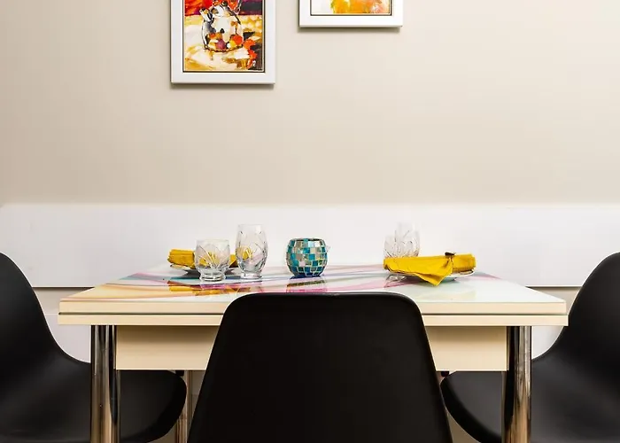 1bd Flat In - 25 Min Walk From The Centre By Flat Mаnаger Daire